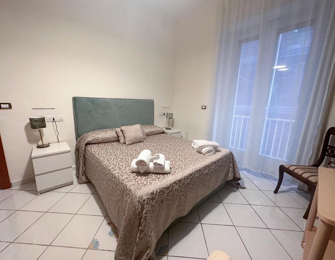 Pagina Storica Di Napoli Lägenhet Exteriör bild